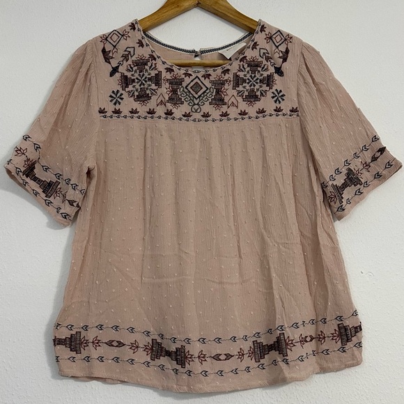Knox Rose Boho Aztec Embroidered Swiss Dot Short Sleeve Blouse - Picture 9 of 13